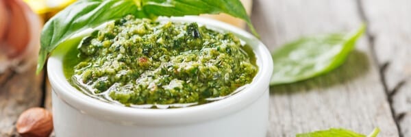 Pistachio-Salsa-and-Cucumber-Slices